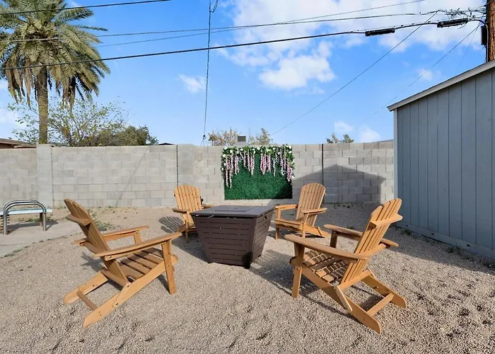 Holiday home Modern 4br3ba With Pool And Fire Pit Phoenix