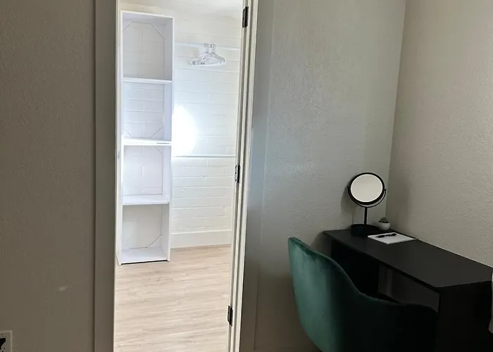 Modern 4br3ba With Pool And Fire Pit * Phoenix